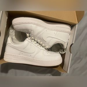 Nike Air Force 1 07